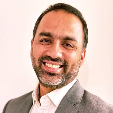 Portrait of Karthik Moorthy